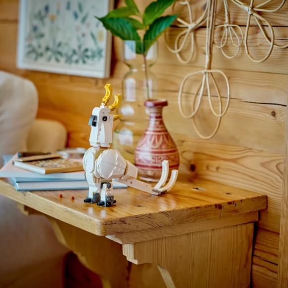 LEGO 3 IN 1 WHITE RABBIT 31133 BRAND NEW/SEALED 258 PIECES - Picture 3 of 9